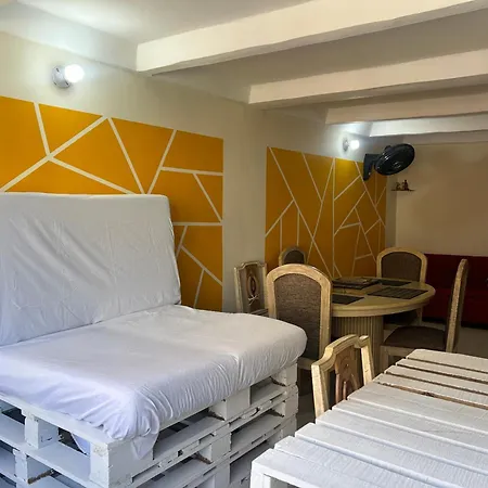 Umweltfreundliches Gemütliches Etagenbett Mit Privatem Bad Nähe Flughafen Cartagena